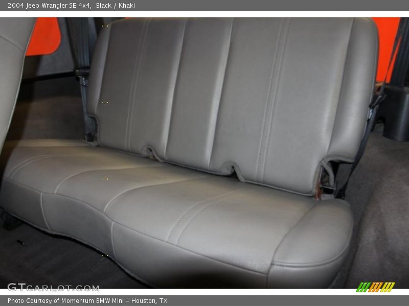 Black / Khaki 2004 Jeep Wrangler SE 4x4