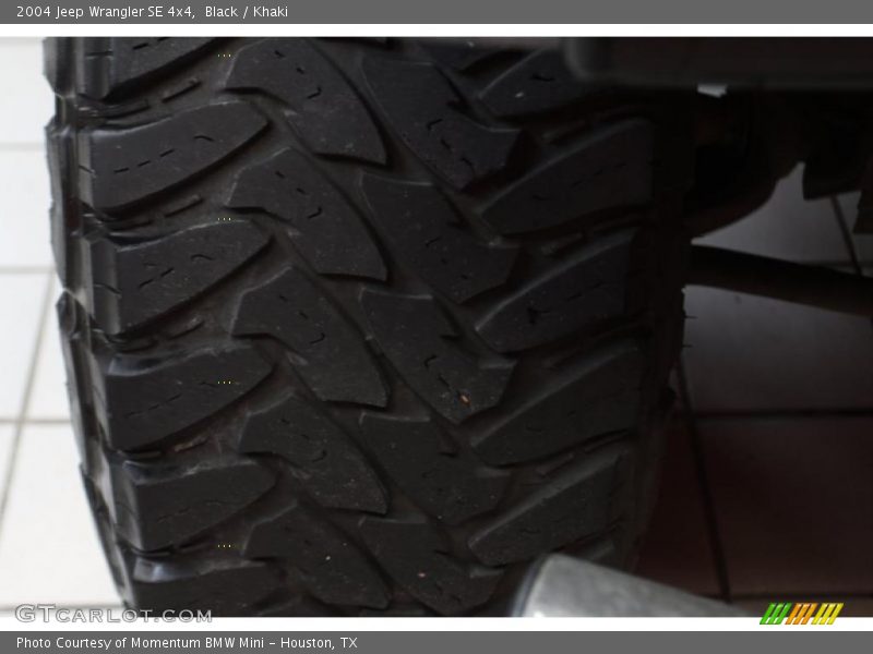 Black / Khaki 2004 Jeep Wrangler SE 4x4