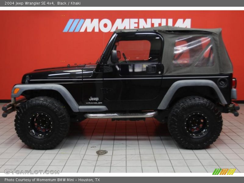 Black / Khaki 2004 Jeep Wrangler SE 4x4