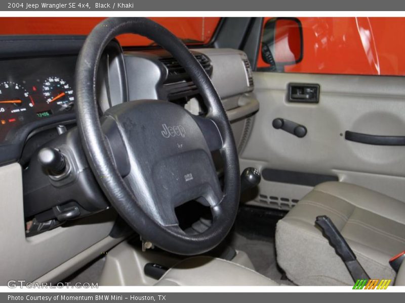 Black / Khaki 2004 Jeep Wrangler SE 4x4