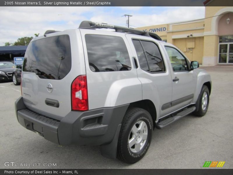 Silver Lightning Metallic / Steel/Graphite 2005 Nissan Xterra S