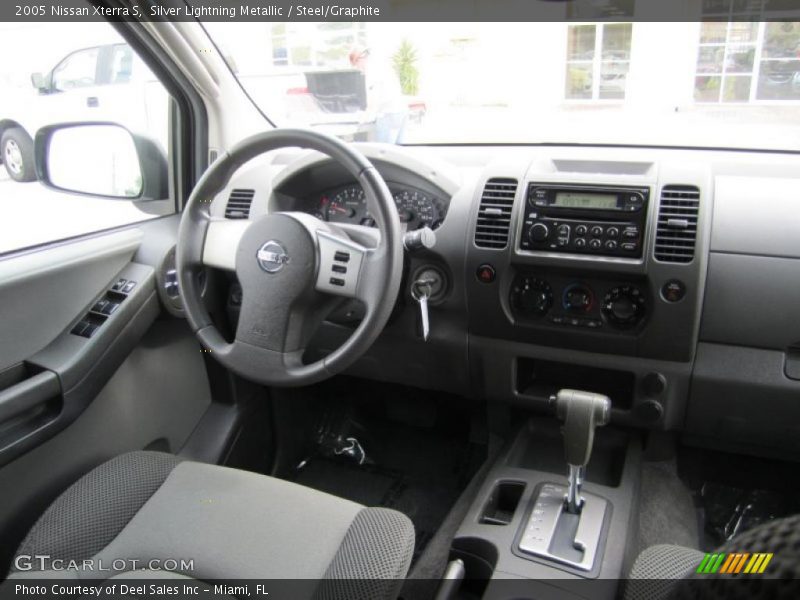Silver Lightning Metallic / Steel/Graphite 2005 Nissan Xterra S