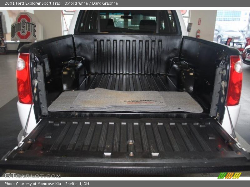 Oxford White / Dark Graphite 2001 Ford Explorer Sport Trac