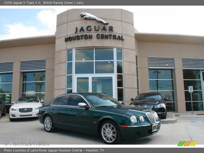 British Racing Green / Ivory 2008 Jaguar S-Type 3.0