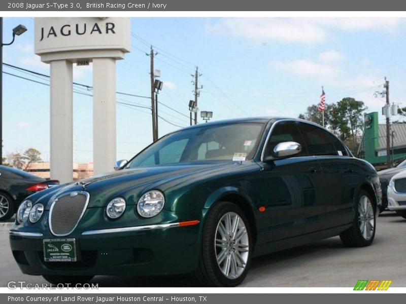 British Racing Green / Ivory 2008 Jaguar S-Type 3.0
