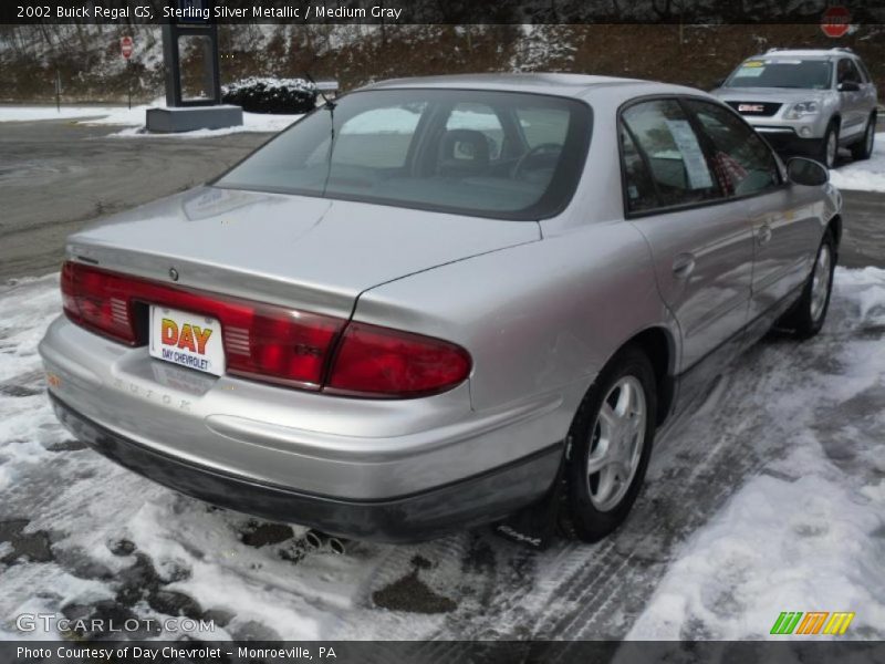 Sterling Silver Metallic / Medium Gray 2002 Buick Regal GS
