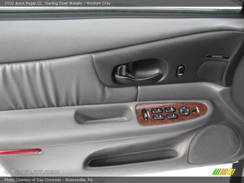 Door Panel of 2002 Regal GS