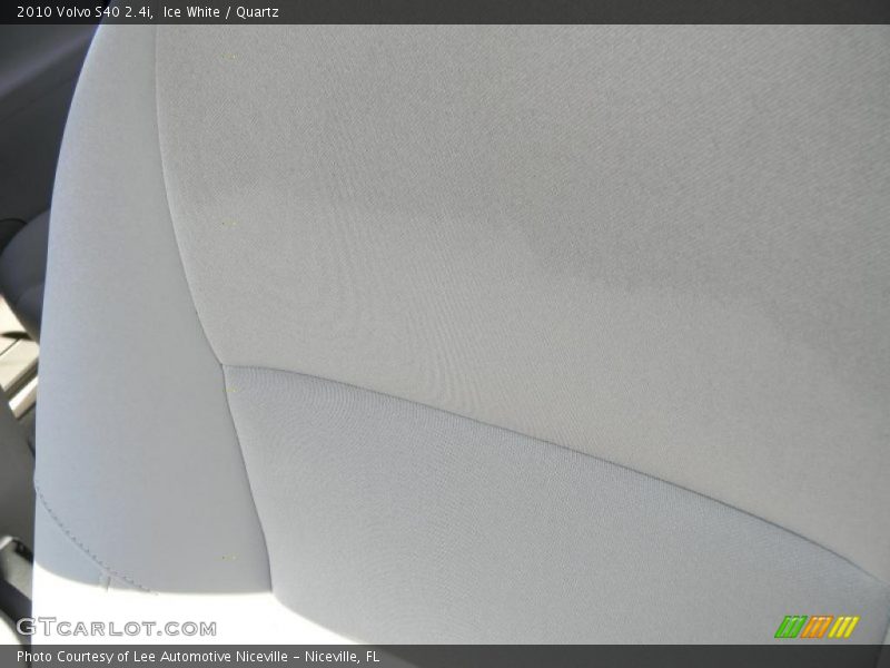 Ice White / Quartz 2010 Volvo S40 2.4i
