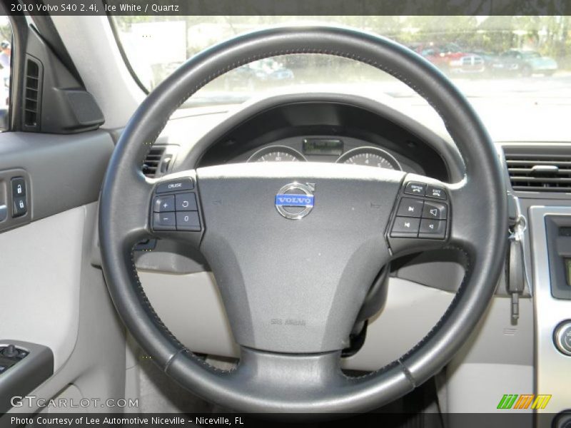 Ice White / Quartz 2010 Volvo S40 2.4i
