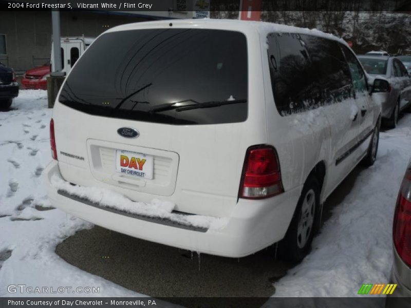 Vibrant White / Flint Grey 2004 Ford Freestar S