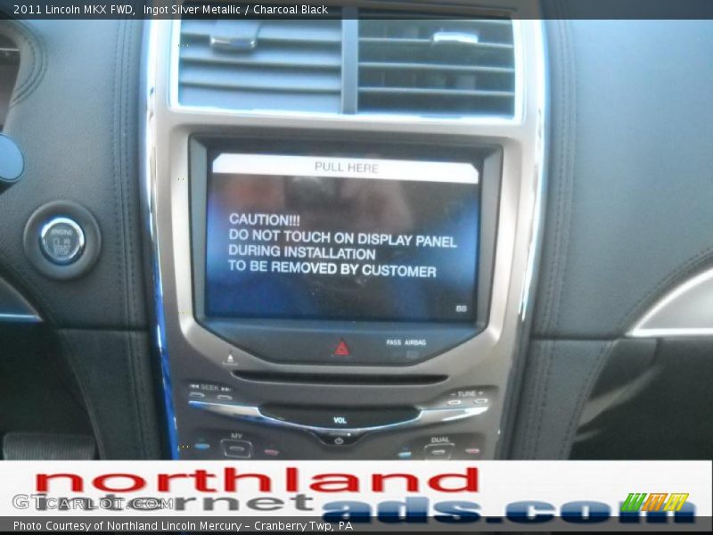 Ingot Silver Metallic / Charcoal Black 2011 Lincoln MKX FWD