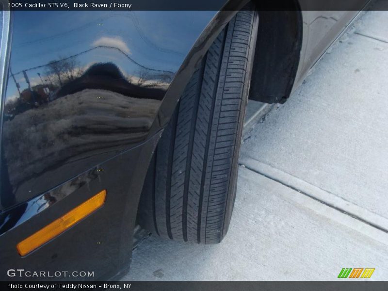 Black Raven / Ebony 2005 Cadillac STS V6