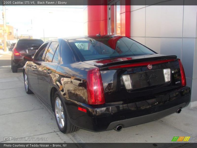 Black Raven / Ebony 2005 Cadillac STS V6