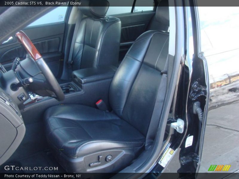 Black Raven / Ebony 2005 Cadillac STS V6