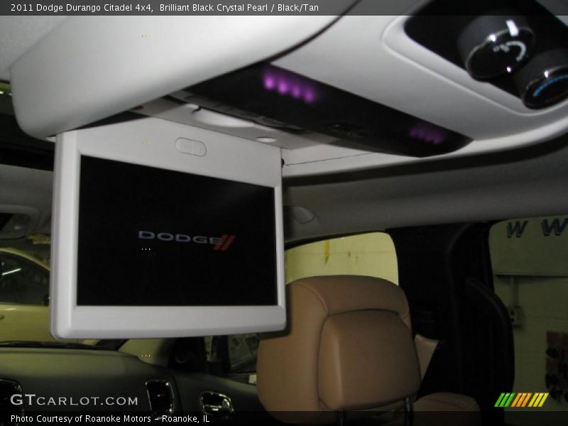 Brilliant Black Crystal Pearl / Black/Tan 2011 Dodge Durango Citadel 4x4