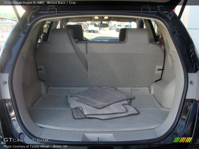 Wicked Black / Gray 2010 Nissan Rogue SL AWD