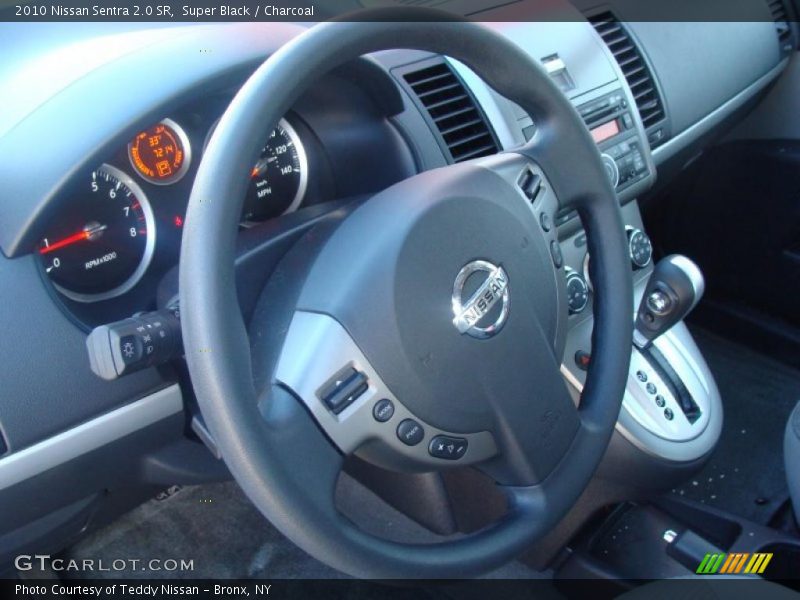 Super Black / Charcoal 2010 Nissan Sentra 2.0 SR