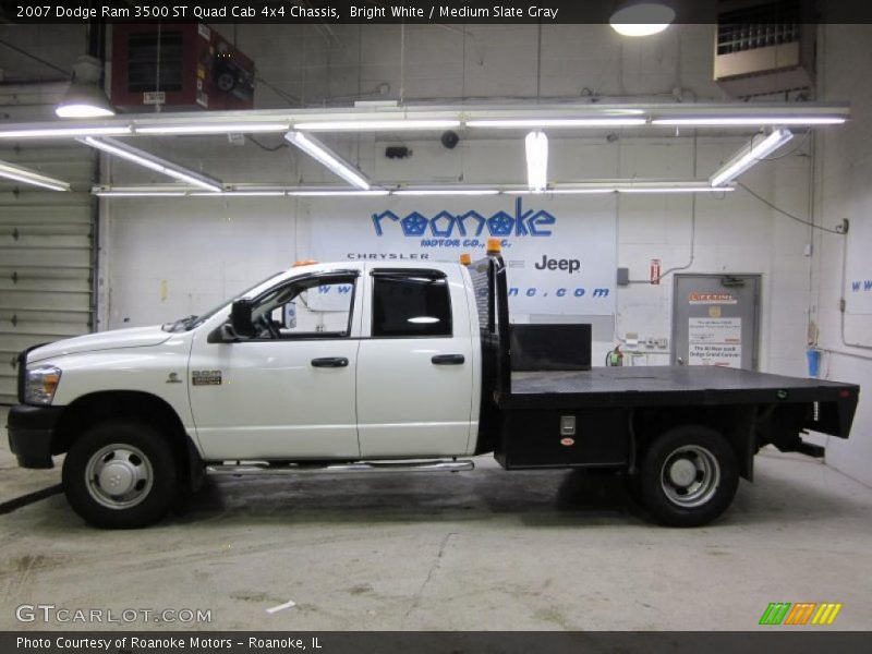 Bright White / Medium Slate Gray 2007 Dodge Ram 3500 ST Quad Cab 4x4 Chassis