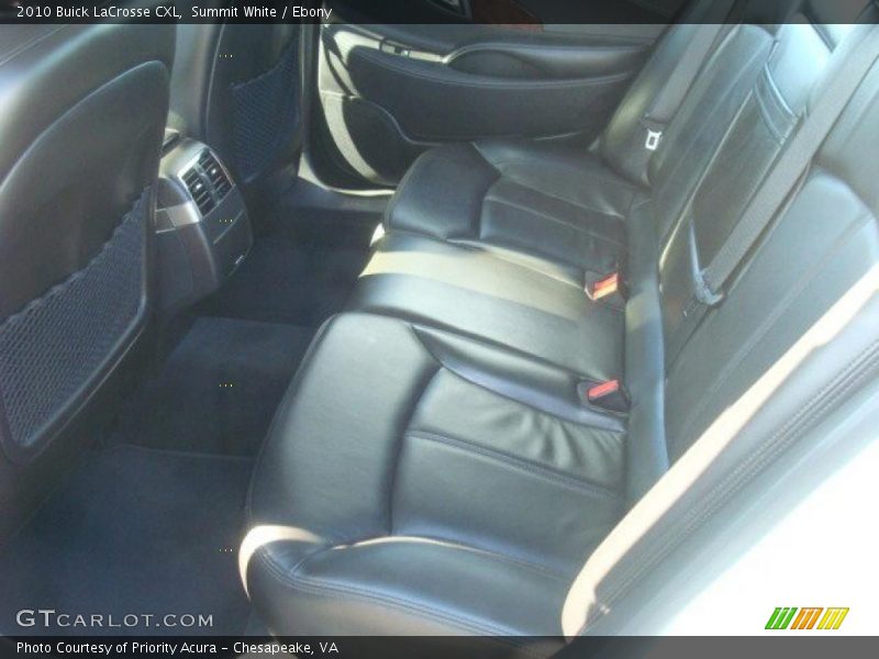 Summit White / Ebony 2010 Buick LaCrosse CXL