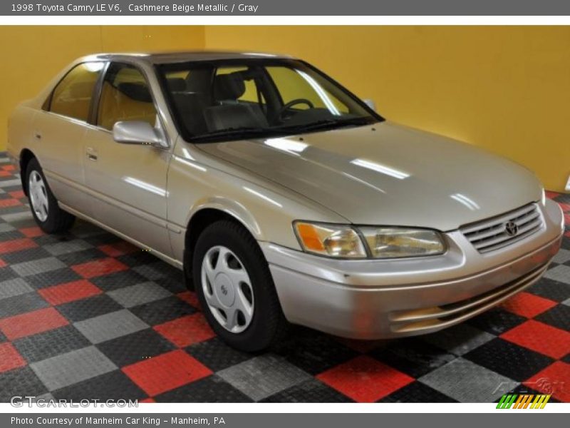 Cashmere Beige Metallic / Gray 1998 Toyota Camry LE V6