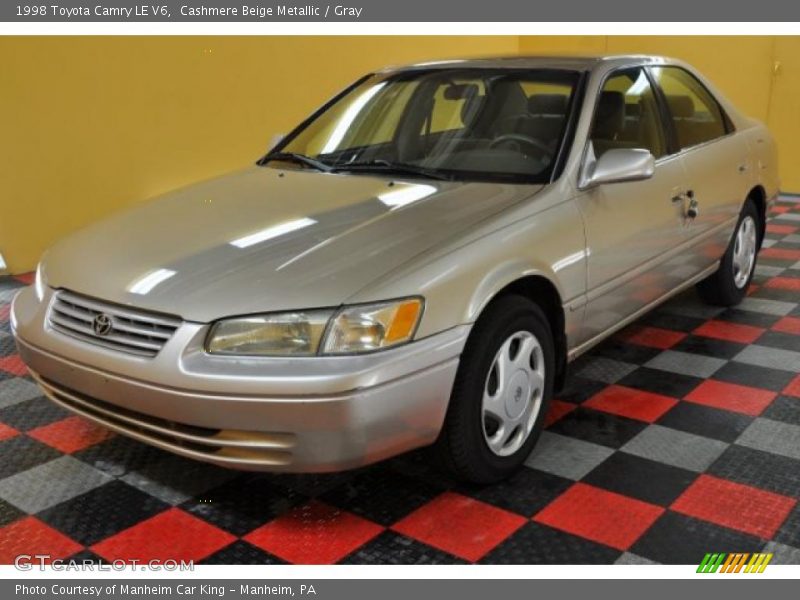 Cashmere Beige Metallic / Gray 1998 Toyota Camry LE V6