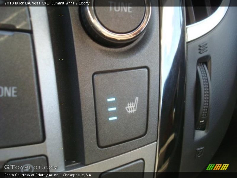 Summit White / Ebony 2010 Buick LaCrosse CXL