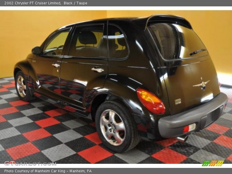 Black / Taupe 2002 Chrysler PT Cruiser Limited