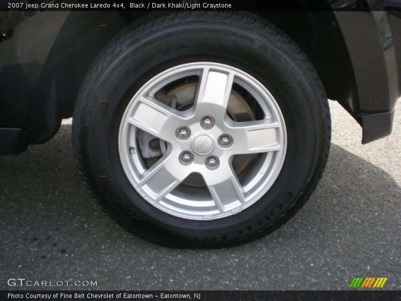 Black / Dark Khaki/Light Graystone 2007 Jeep Grand Cherokee Laredo 4x4