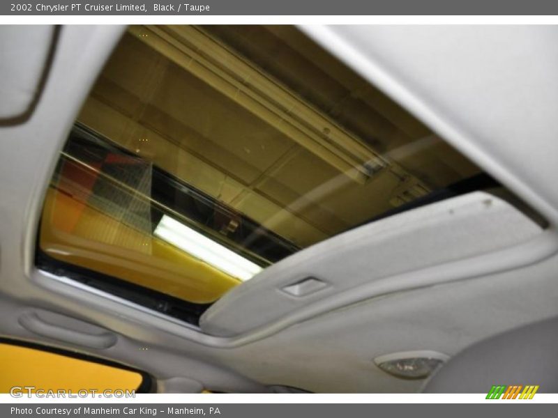 Black / Taupe 2002 Chrysler PT Cruiser Limited