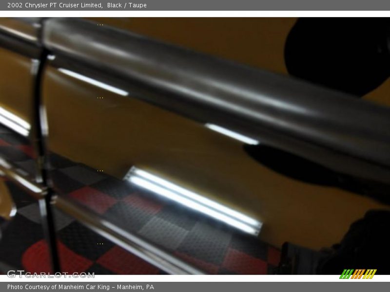 Black / Taupe 2002 Chrysler PT Cruiser Limited