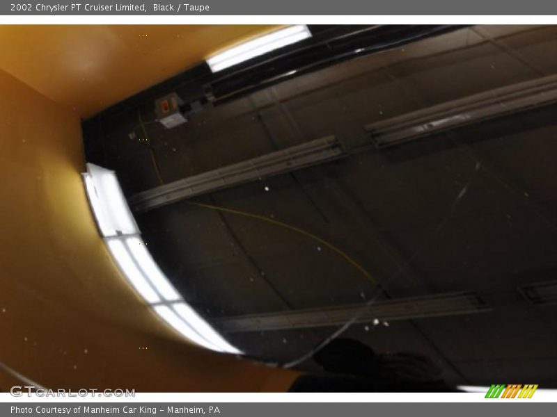 Black / Taupe 2002 Chrysler PT Cruiser Limited