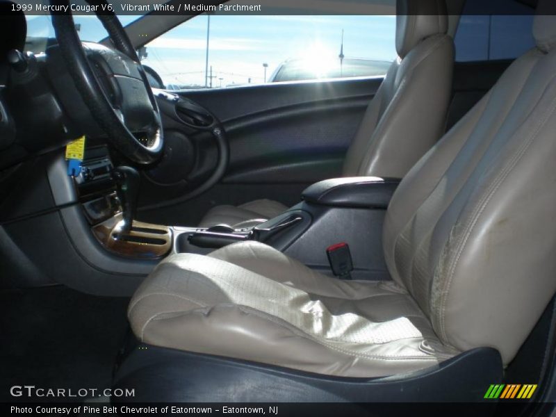 Vibrant White / Medium Parchment 1999 Mercury Cougar V6