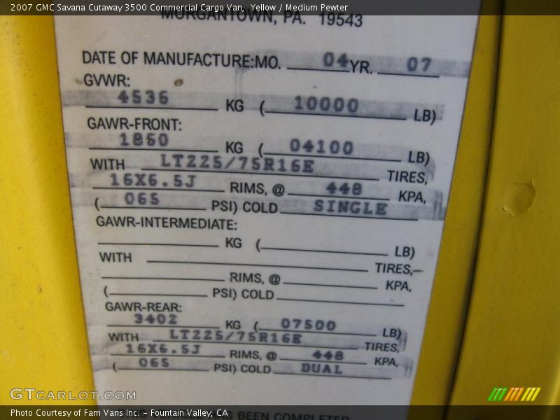 Yellow / Medium Pewter 2007 GMC Savana Cutaway 3500 Commercial Cargo Van