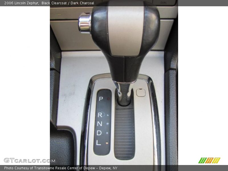 Black Clearcoat / Dark Charcoal 2006 Lincoln Zephyr