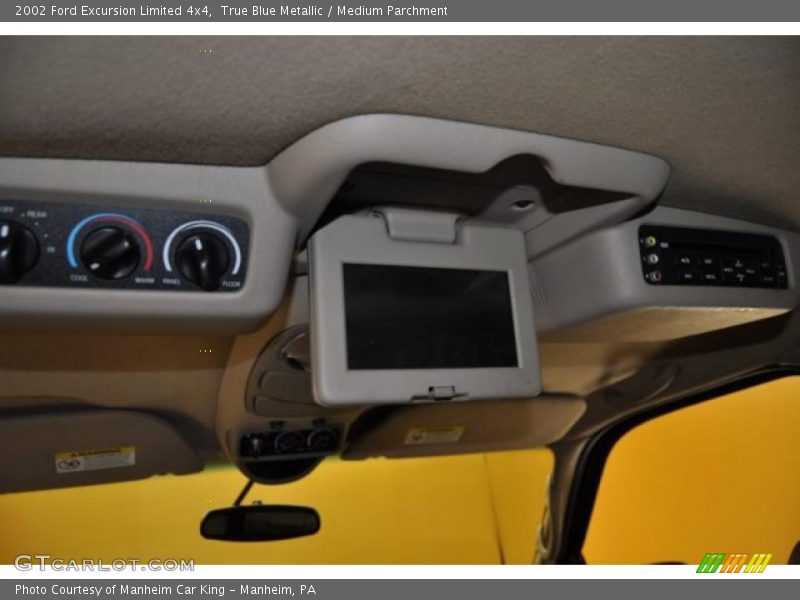 True Blue Metallic / Medium Parchment 2002 Ford Excursion Limited 4x4