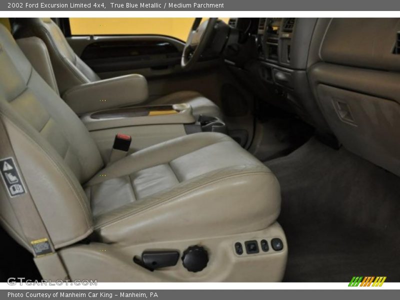 True Blue Metallic / Medium Parchment 2002 Ford Excursion Limited 4x4