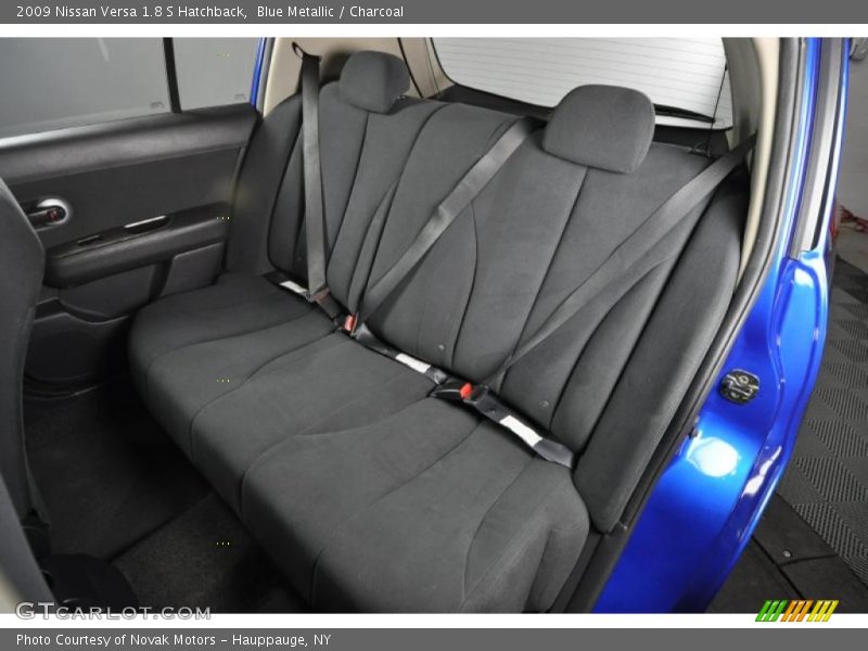Blue Metallic / Charcoal 2009 Nissan Versa 1.8 S Hatchback