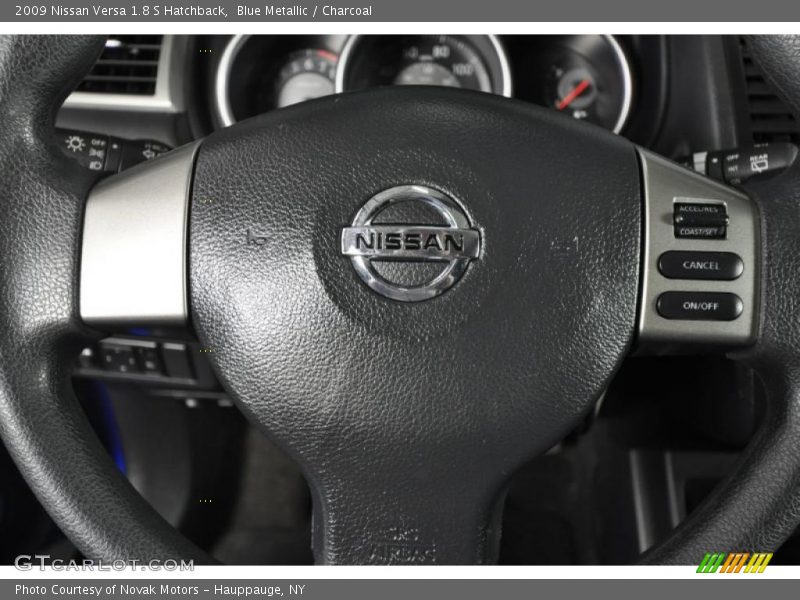 Blue Metallic / Charcoal 2009 Nissan Versa 1.8 S Hatchback