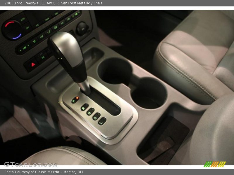  2005 Freestyle SEL AWD CVT Automatic Shifter