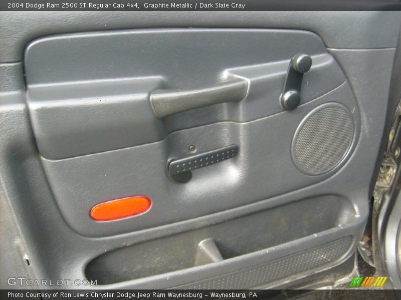 Graphite Metallic / Dark Slate Gray 2004 Dodge Ram 2500 ST Regular Cab 4x4