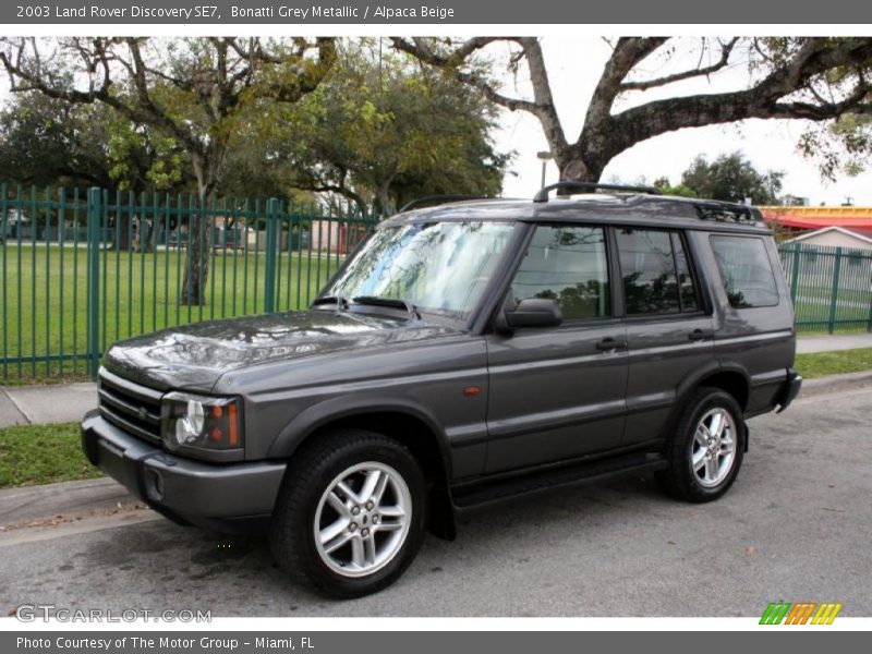 Bonatti Grey Metallic / Alpaca Beige 2003 Land Rover Discovery SE7