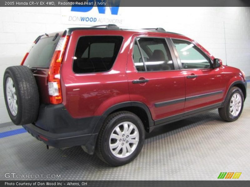 Redondo Red Pearl / Ivory 2005 Honda CR-V EX 4WD