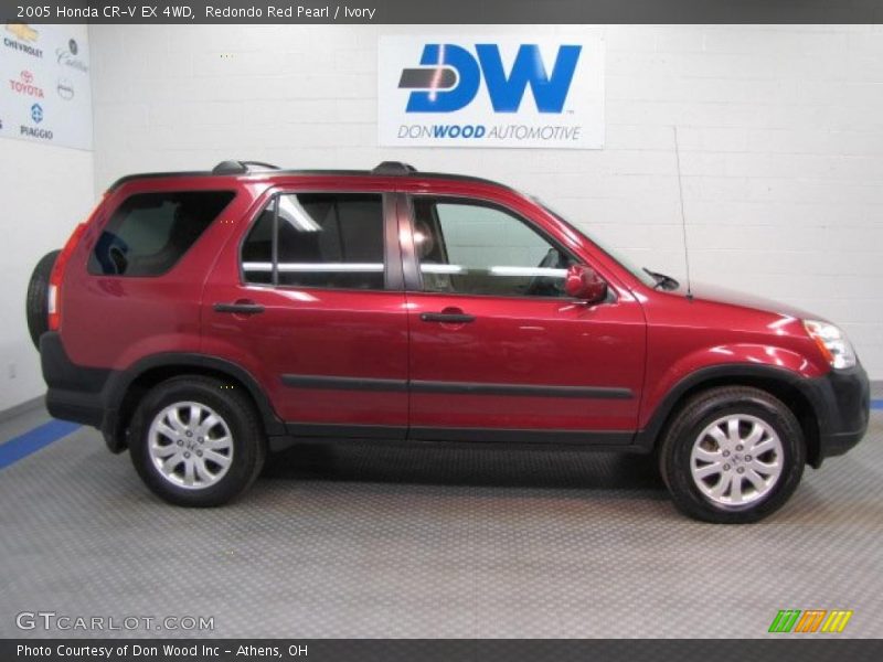 Redondo Red Pearl / Ivory 2005 Honda CR-V EX 4WD