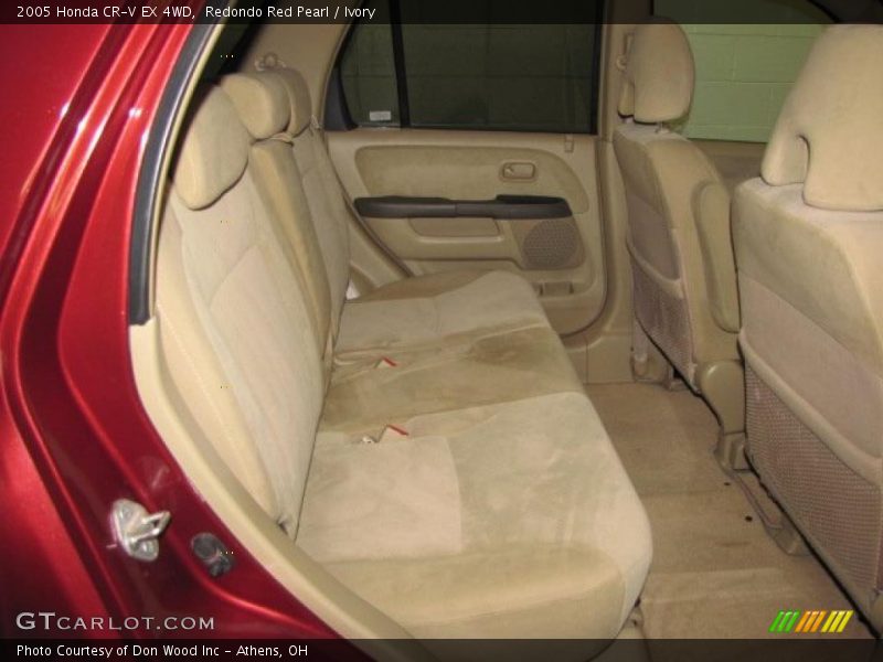 Redondo Red Pearl / Ivory 2005 Honda CR-V EX 4WD