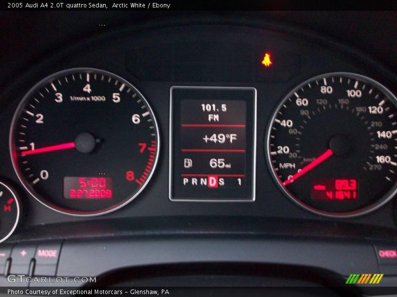 Arctic White / Ebony 2005 Audi A4 2.0T quattro Sedan