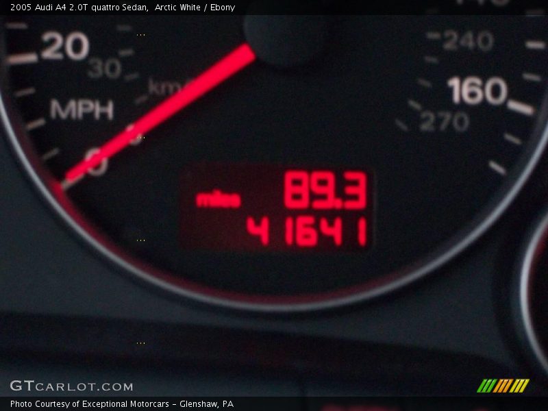 Arctic White / Ebony 2005 Audi A4 2.0T quattro Sedan