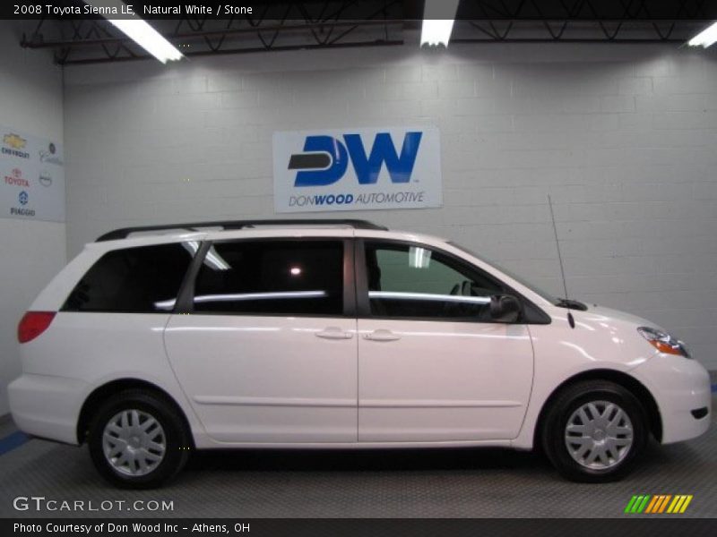 Natural White / Stone 2008 Toyota Sienna LE