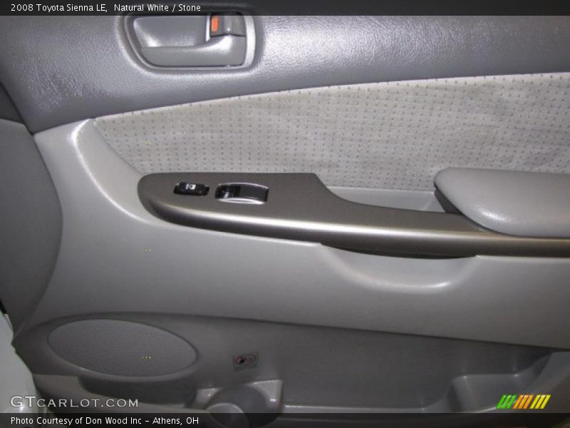 Natural White / Stone 2008 Toyota Sienna LE