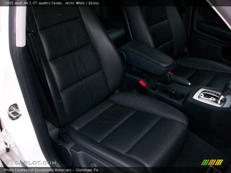 Arctic White / Ebony 2005 Audi A4 2.0T quattro Sedan