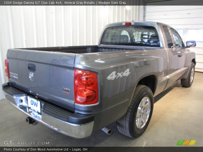 Mineral Gray Metallic / Medium Slate Gray 2006 Dodge Dakota SLT Club Cab 4x4